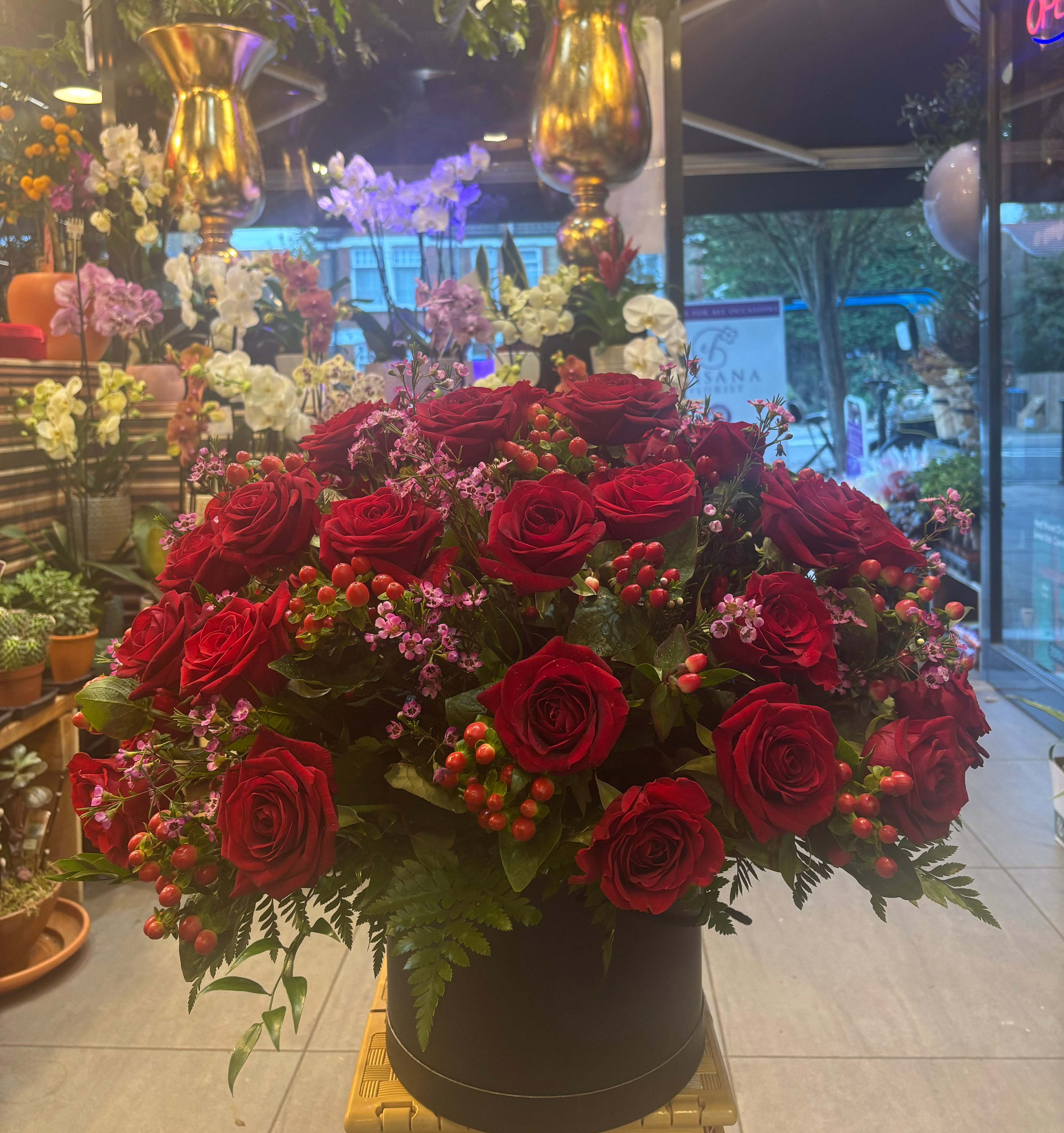 Opulent Bloom Hatbox