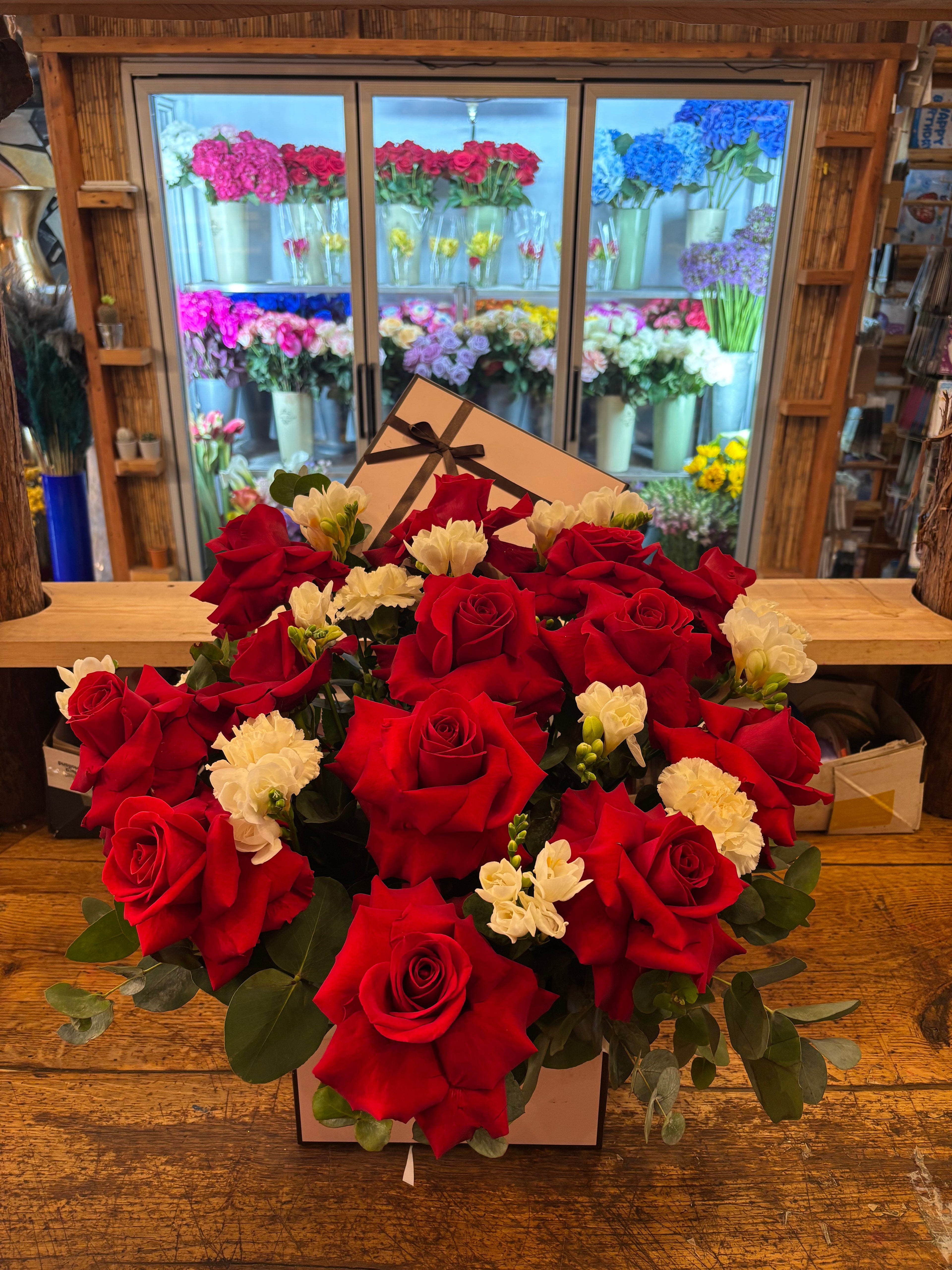 Crimson Impact Hatbox